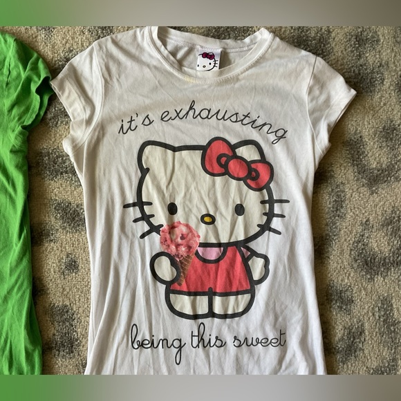 Hello Kitty T shirt bundle - Picture 3 of 3